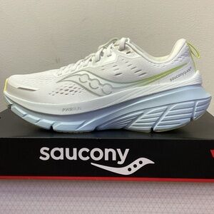 Women’s Saucony Guide 18